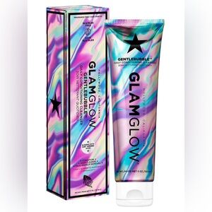 GlamGlow GENTLEBUBBLE Daily Conditioning Cleanser